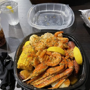 Krab Kingz - One of the delicious broils! - Seafood Near Me - Florida City, Florida Krab Kingz - One of the delicious broils! - Seafood Near Me - Florida City, Florida