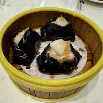 Crystal Palace - Scallop And Shrimp Dumpling with Squid Ink - Dim Sum Near Me - Monterey Park, California