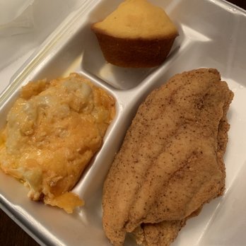 Four Way Restaurant - Fried catfish and Mac plus cornbread - Soul Food Near Me - Memphis, Tennessee