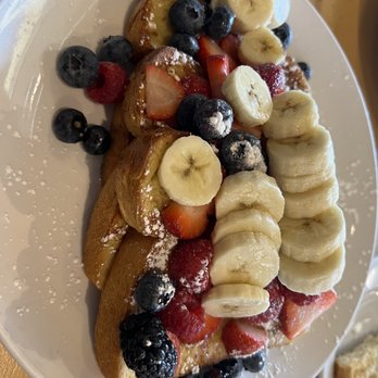 Buttermilk - Fresh Berry French Toast - Coffee & Tea Near Me - Geneva, Illinois Buttermilk - Fresh Berry French Toast - Coffee & Tea Near Me - Geneva, Illinois