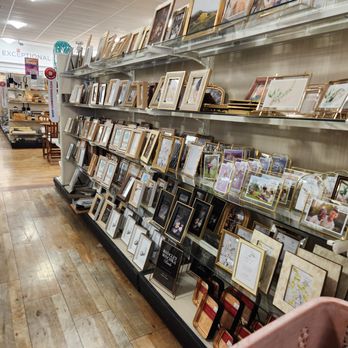 HomeGoods - Furniture Stores Near Me - Lyndhurst, New Jersey