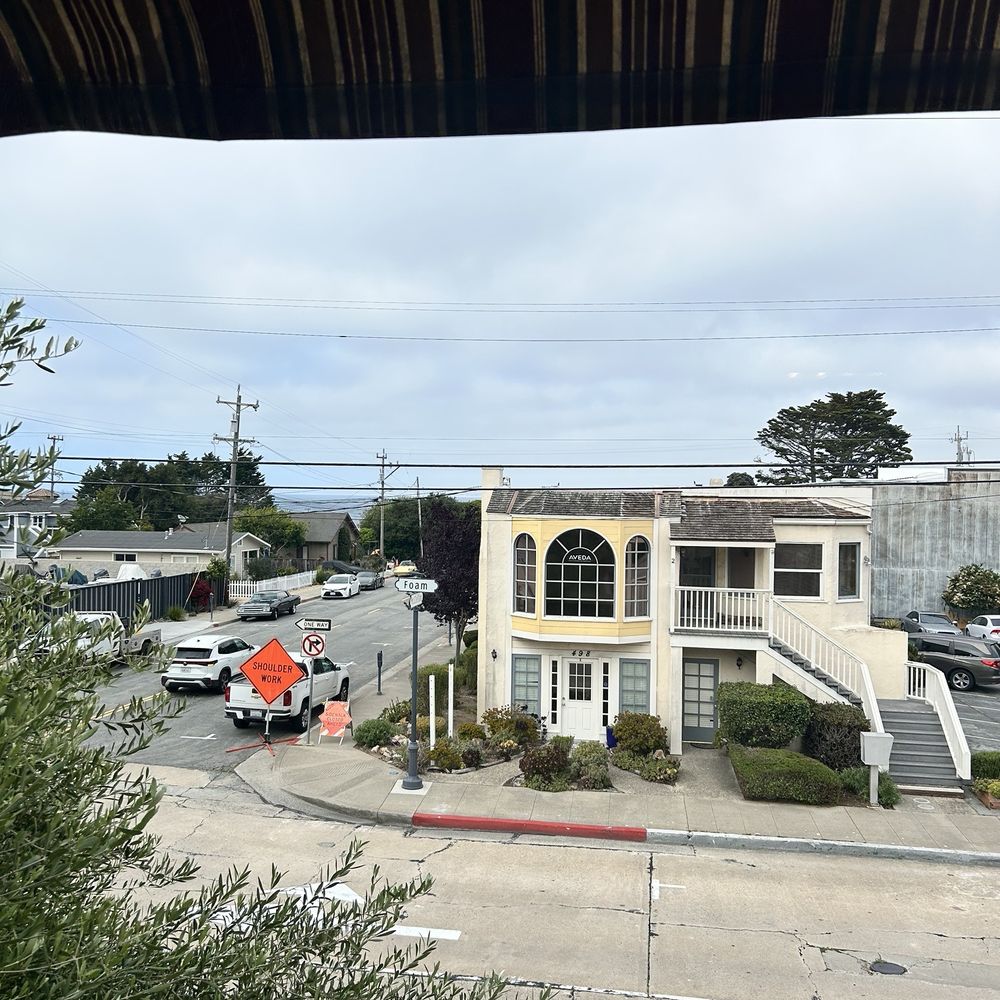 Victorian Inn - Hotels Near Me - Monterey, California Victorian Inn - Hotels Near Me - Monterey, California