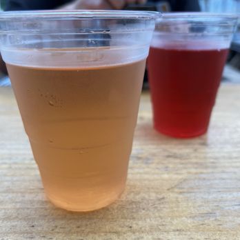 Pond Hill Farm - Cherry cider and blueberry cider - Cafes Near Me - Harbor Springs, Michigan Pond Hill Farm - Cherry cider and blueberry cider - Cafes Near Me - Harbor Springs, Michigan