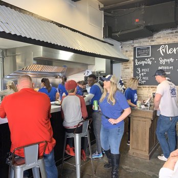 Mo'Bay Beignet - Waiting area for food. - Coffee & Tea Near Me - Mobile, Alabama