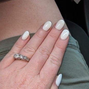 Hollywood Nails - White nails by T - Nail Salons Near Me - Plymouth, Massachusetts
