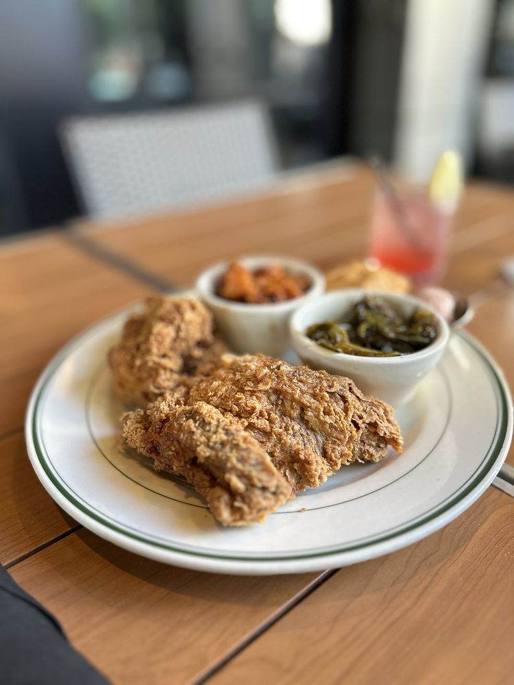 Fixins Soul Kitchen - Los Angeles
