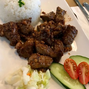 Broken Rice - Vietnamese Near Me - Honolulu, Hawaii