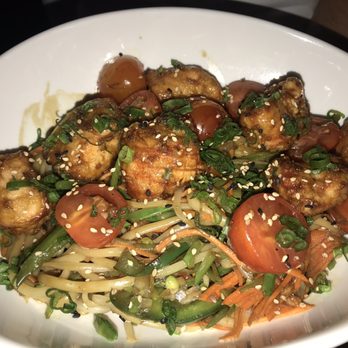 26 Sushi & Tapas - Bourbon Salmon Noodles - Sushi Bars Near Me - Surfside, Florida 26 Sushi & Tapas - Bourbon Salmon Noodles - Sushi Bars Near Me - Surfside, Florida
