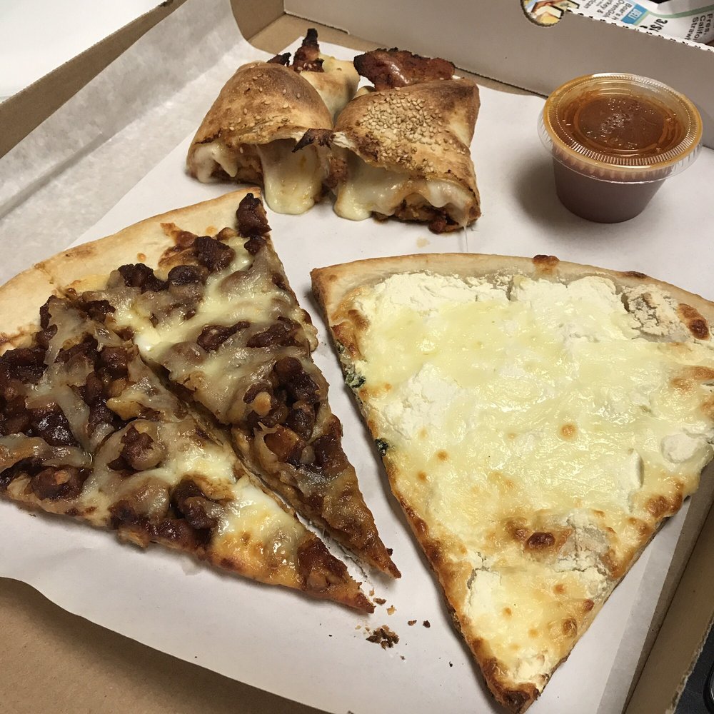 Regina Pizzeria Takeout & Delivery 46 Photos & 74 Reviews Pizza 236 Hempstead Ave