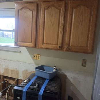 JRS Remodeling - Before Cabinet - Flooring Near Me JRS Remodeling - Before Cabinet - Flooring Near Me
