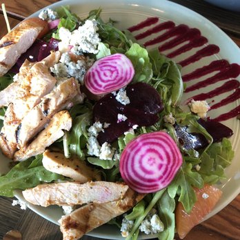 PublicUs - Beat salad with chicken - Coffee & Tea Near Me - Las Vegas, Nevada