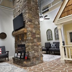 Alpharetta Dental Town - Waiting area