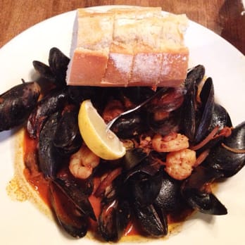 Mama's on the Half Shell - Beer mussels - Bars Near Me - Baltimore, Maryland Mama's on the Half Shell - Beer mussels - Bars Near Me - Baltimore, Maryland