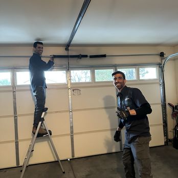 Husky Garage Door - Garage Door Services Near Me - Las Vegas, Nevada