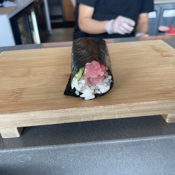 Hando - Sushi Bars Near Me - Houston, Texas