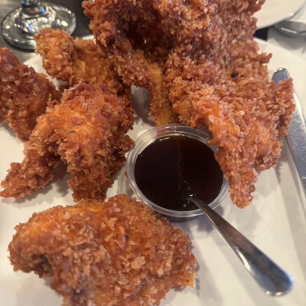 Blue Elephant - Fried chicken - Thai Near Me - Bakersfield, California