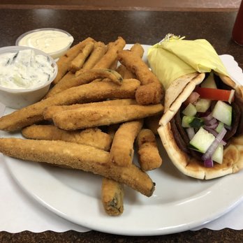 Harry's Cafe - Gyro with zucchini - Breakfast & Brunch Near Me - Huntington Beach, California