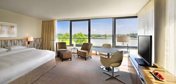 Hyatt Regency Mainz by null