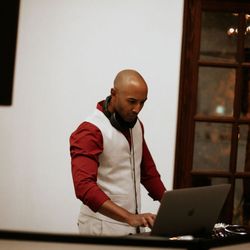 Rock You Entertainment - Our DJ Andre