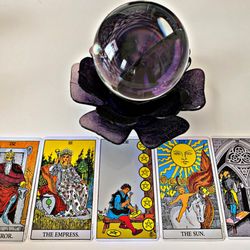 Psychic Chakra Center - Tarot cards