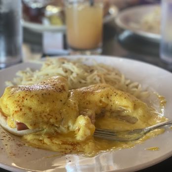 Northside Grill - Eggs Benedict - Salad Near Me - Lake Havasu City, Arizona