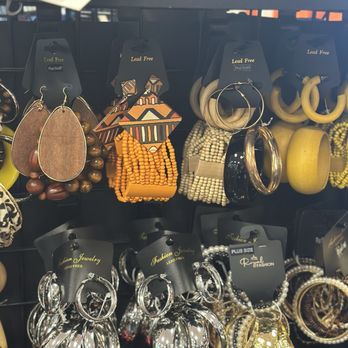 Simply Fashions - Earrings - Accessories Near Me - Pontiac, Michigan Simply Fashions - Earrings - Accessories Near Me - Pontiac, Michigan