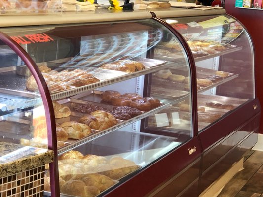 Happy Tia Donuts