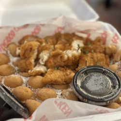 Chick-in Waffle - Chick-In Maple Waffle