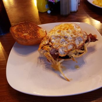 West Town Tap - West Town Tap Burger - Gastropubs Near Me - Peoria, Illinois