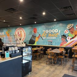 Tatys Chicken - Inside