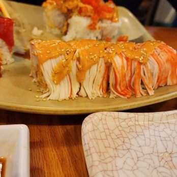 Oishii - Sushi Bars Near Me - Houston, Texas