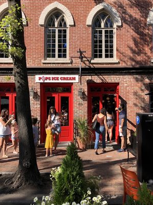 Pop's Old Fashion Ice Cream Co by null
