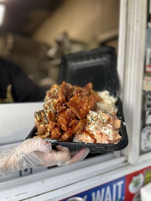 Hina’s Island Grindz and Catering LLC by null