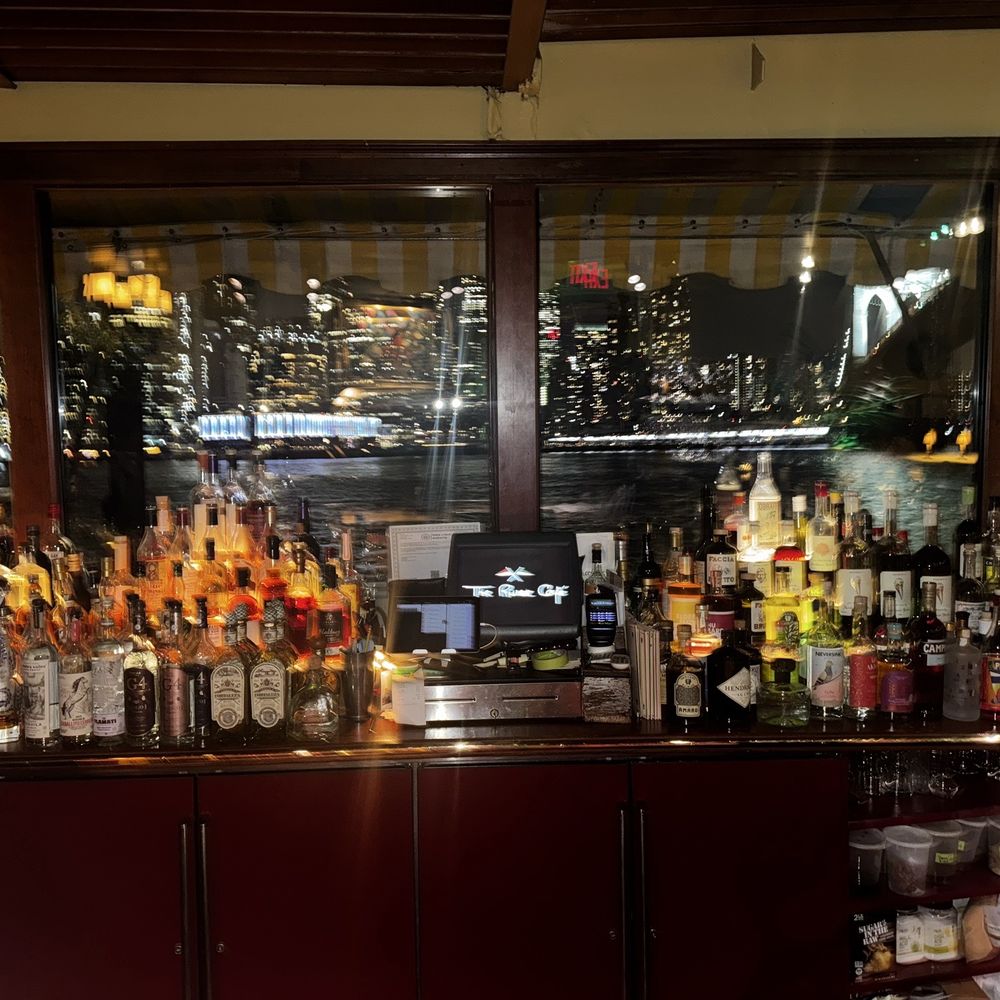 The River Café - bar - New American Near Me - Brooklyn, New York The River Café - bar - New American Near Me - Brooklyn, New York