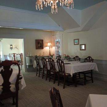 The Smithfield Inn Restaurant & Tavern - Bed & Breakfast Near Me - Smithfield, Virginia The Smithfield Inn Restaurant & Tavern - Bed & Breakfast Near Me - Smithfield, Virginia