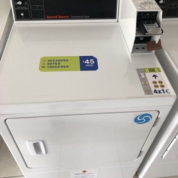 Mc Clean Canaries - 45 Minute Dryer for four €1 coins - Laundromat Near Me - Arona, TF