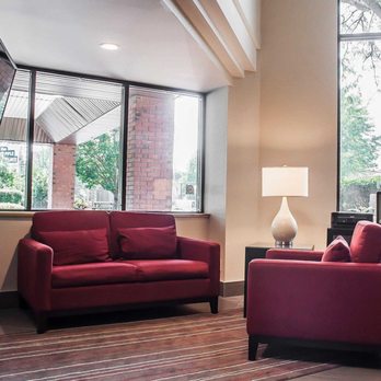 Comfort Inn - Hotels Near Me - Simcoe, Ontario