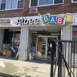 Albee Baby - Outside