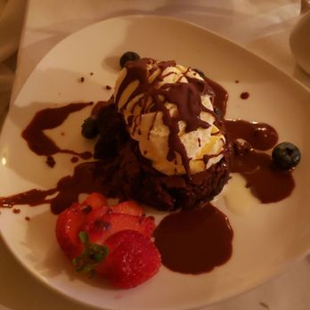 Black Cat Bistro - Brownie - New American Near Me - Cambria, California Black Cat Bistro - Brownie - New American Near Me - Cambria, California