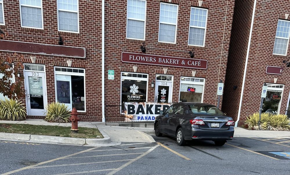 FLOWERS BAKERY LAUREL Updated October 2024 45 Photos & 22 Reviews