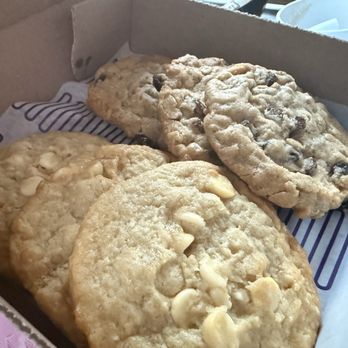 Insomnia Cookies - Desserts Near Me - Atlanta, Georgia Insomnia Cookies - Desserts Near Me - Atlanta, Georgia