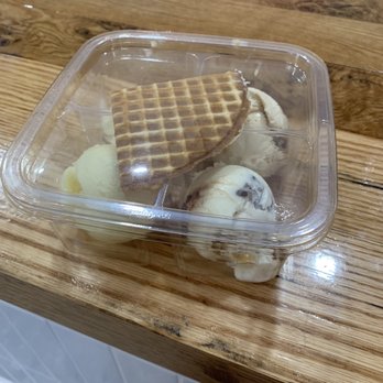 Lucy Boone Ice Cream - My flight to go - Ice Cream & Frozen Yogurt Near Me - New Orleans, Louisiana