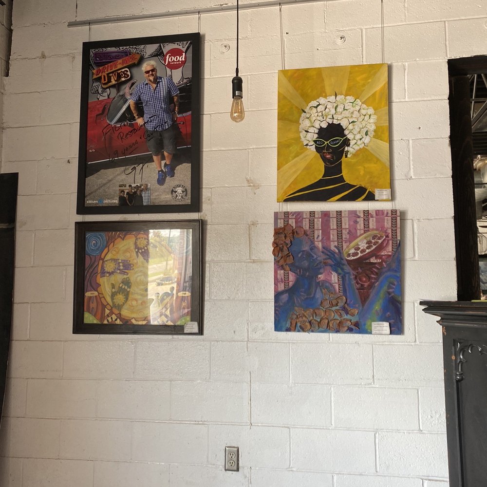 Florence's Restaurant - Inside - Soul Food Near Me - Oklahoma City, Oklahoma