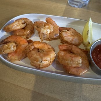 Lucky Lou’s Raw Bar - Half pound hand peeled shrimp - Seafood Near Me - Deerfield Beach, Florida Lucky Lou’s Raw Bar - Half pound hand peeled shrimp - Seafood Near Me - Deerfield Beach, Florida