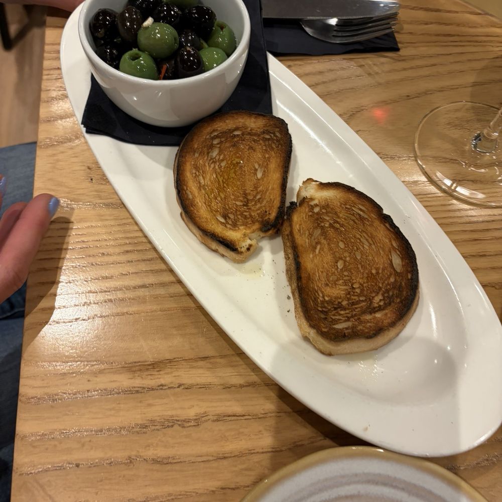 Ambrosini's - Pizza Near Me - Blackpool, LAN