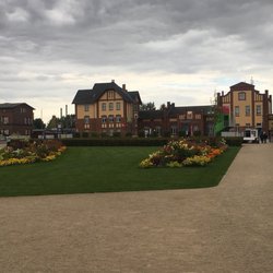 Hauptbahnhof Burg