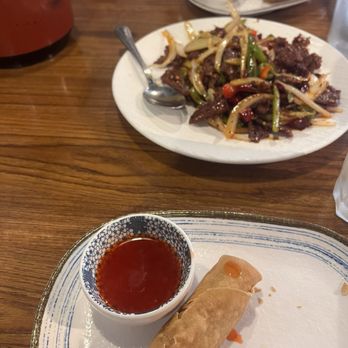 Cooking Girl - Downtown - Sichuan Beef Veggie spring roll - Chinese Near Me - Houston, Texas Cooking Girl - Downtown - Sichuan Beef Veggie spring roll - Chinese Near Me - Houston, Texas