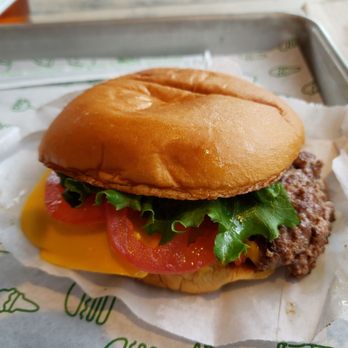 Shake Shack Inner Harbor - Burgers Near Me - Baltimore, Maryland