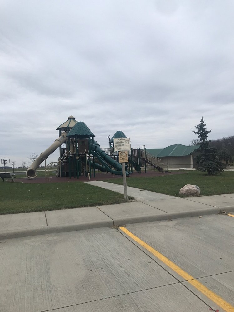 WOODLAND PARK Updated June 2024 Woodland Dr, Archbold, Ohio Parks Yelp