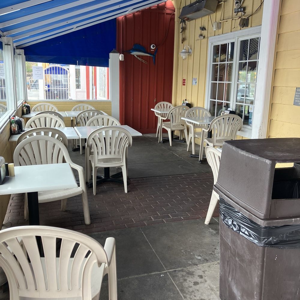 Harbor Fish & Chips - More outdoor seating. - Fish & Chips Near Me - Oceanside, California